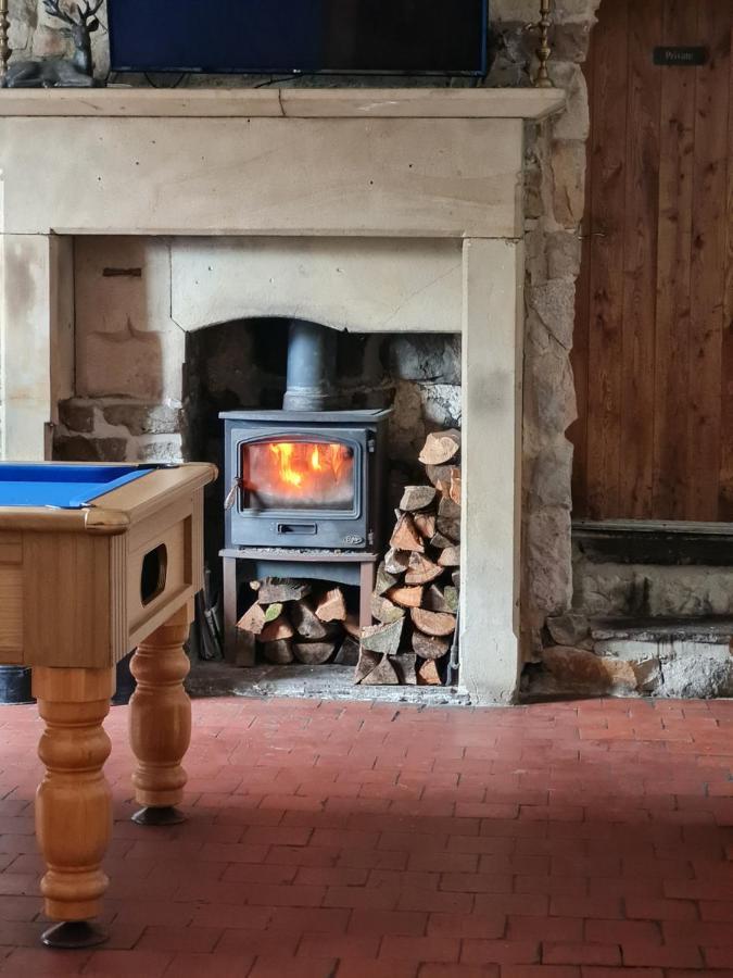 Peak District, The Greyhound Inn, Warslow Circa 1750 المظهر الخارجي الصورة